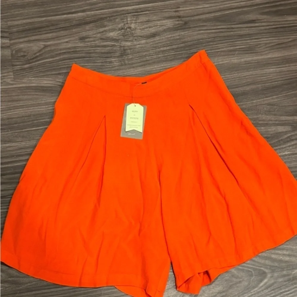 Anthropologie Sunday in Brooklyn Wide Leg Shorts Pleated | Orange | Size 2 | NWT
